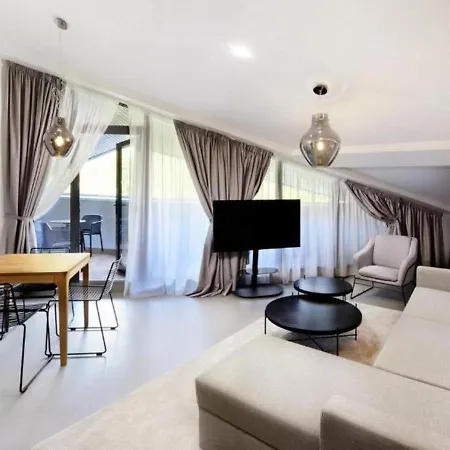 Horec * Tatranska Lomnica